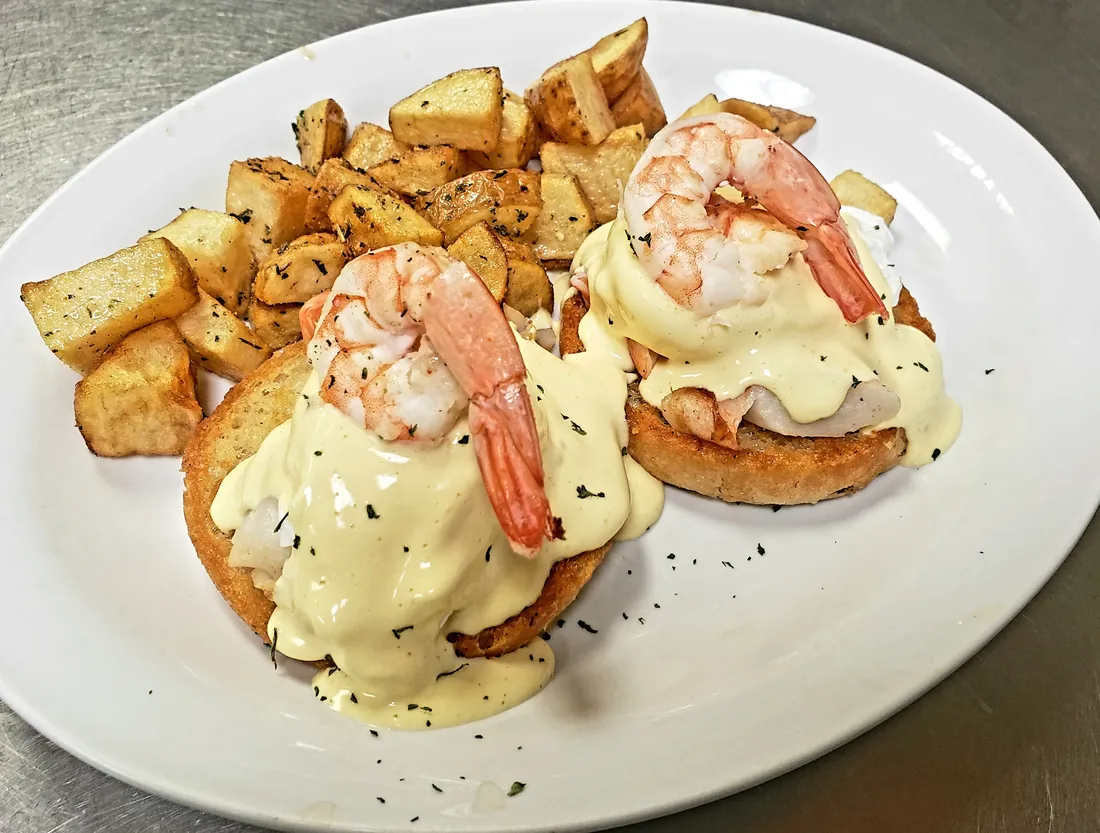 Seafood Benni at Cheryl's Country Kitchen - breakfast diner in Airdrie, AB